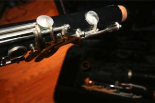 Great vintage Student Clarinet ready to play tone A+  