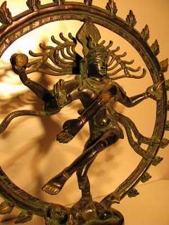 shiva est encore paśupati sous cet aspect il protege le