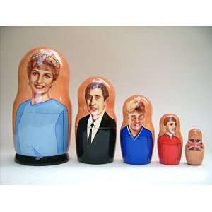  England Royal Family, Diana Nesting doll 5 Pc / 6 7 in 