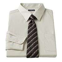Classic Fit Solid Point Collar Dress Shirt and Grid Tie Set by Croft 