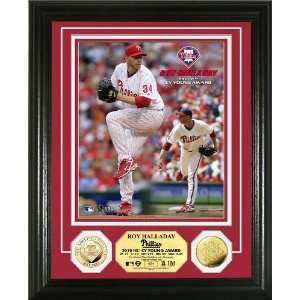 Halladay 10 NL Cy Young Award Winner 24KT Gold Coin Photo Mint   MLB 