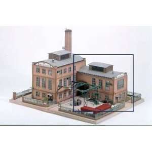   SIDE BUILDING   PIKO HO SCALE MODEL TRAIN BUILDING 61117 Toys & Games