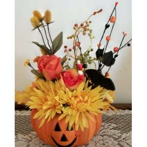  Halloween Pumpkin Basket Arrangement