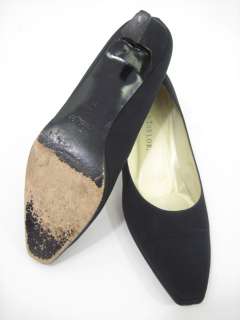   of ann taylor black canvas classic pumps heels shoes in a size 8 these
