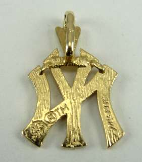 14K Yellow Gold Charm Pendant New York Yankees Logo 3/4  